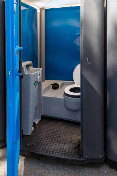 Best Porta potty rental near me  in Pennington, NJ